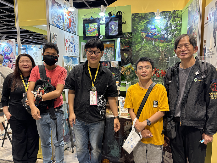 A group of members participated in the Hong Kong Comic Festival.